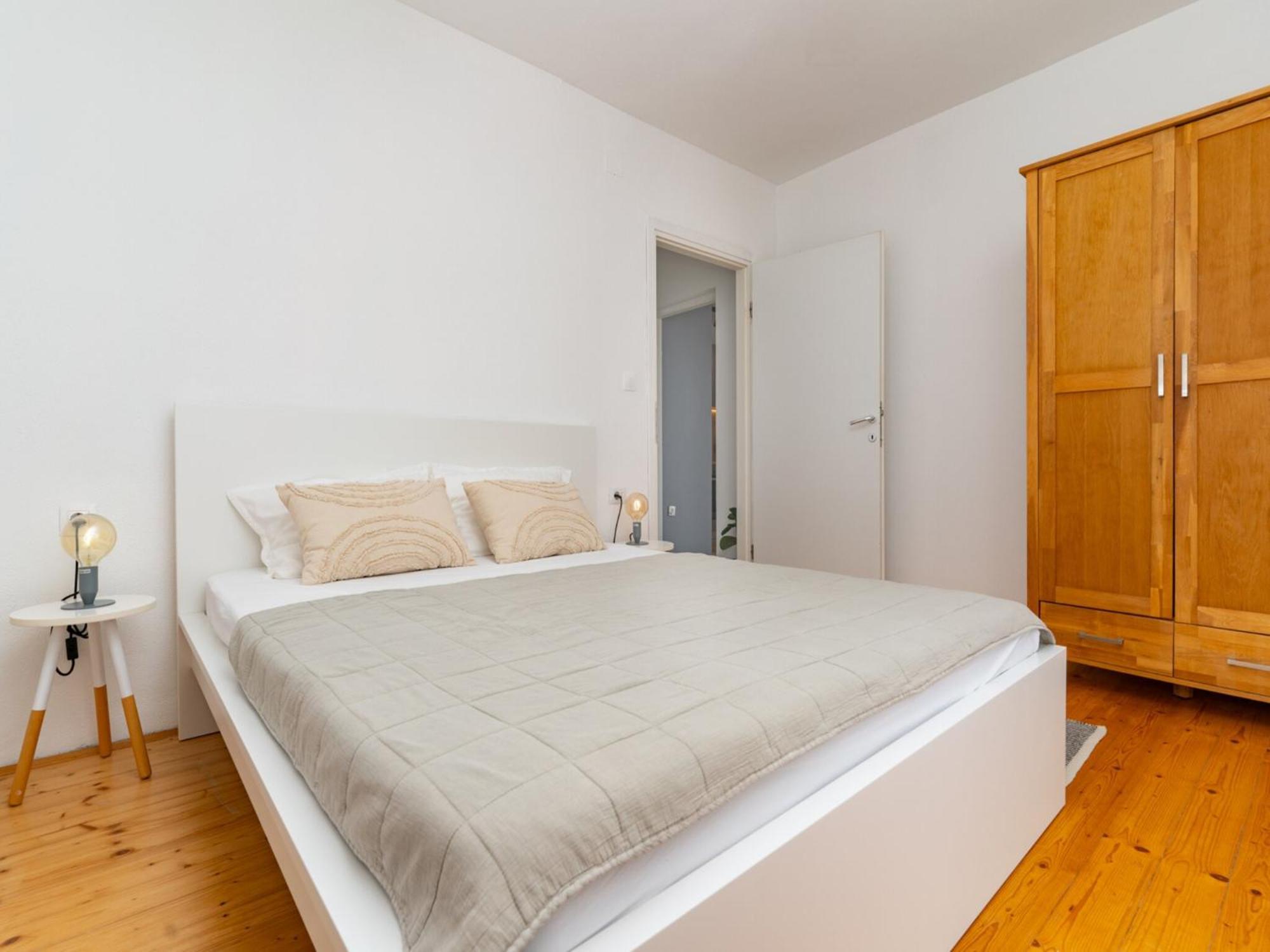 Apartment Konak Molunat Buitenkant foto