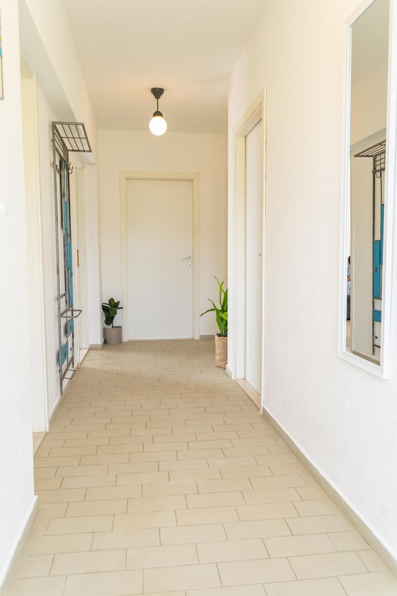 Apartment Konak Molunat Buitenkant foto