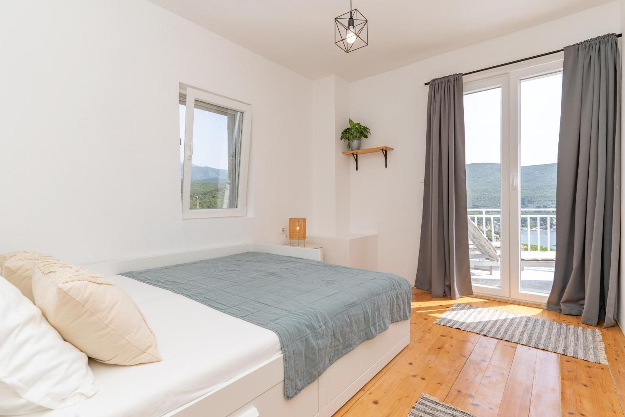 Apartment Konak Molunat Buitenkant foto